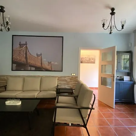 Casa Flores Del Mediterráneo Alloggio in famiglia Badalona