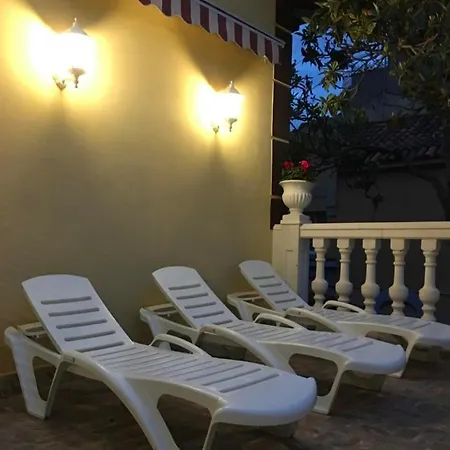 Casa Flores Del Mediterráneo Alloggio in famiglia