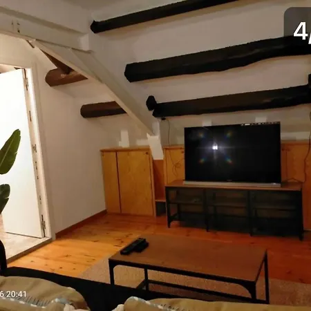 Casa Flores Del Mediterráneo Alloggio in famiglia Badalona