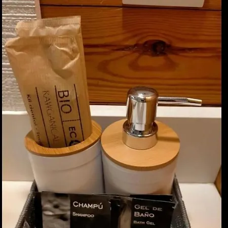 Pansiyon Casa Flores Del Mediterraneo Badalona