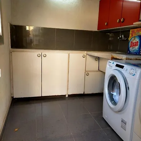 Casa Flores Del Mediterraneo Homestay szállás Badalona